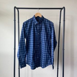 Banana Republic LS Shirt (Tech Stretch)